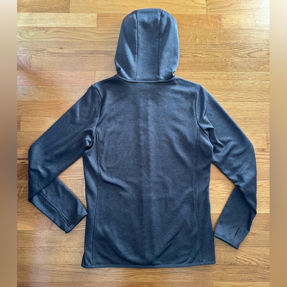 The North Face Women’s Zip-Up Insulated Hoodie Size M - Picture 5 of 8